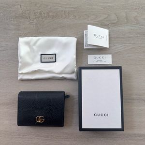 Gucci leather card wallet